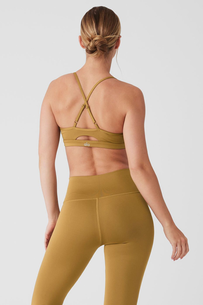 Caroline Kelley featured in  the Alo Yoga catalogue for Autumn/Winter 2023