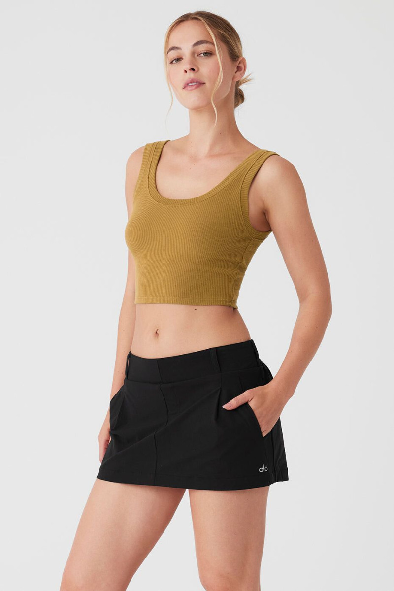 Caroline Kelley featured in  the Alo Yoga catalogue for Autumn/Winter 2023