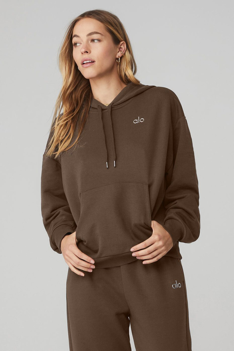 Caroline Kelley featured in  the Alo Yoga catalogue for Autumn/Winter 2023