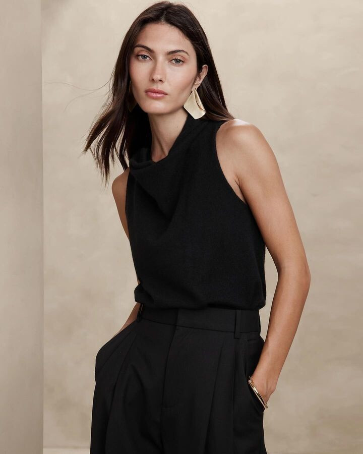 Kyla Grandy featured in  the Banana Republic lookbook for Spring/Summer 2024