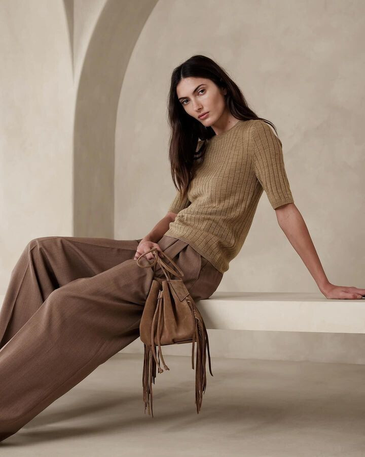 Kyla Grandy featured in  the Banana Republic lookbook for Spring/Summer 2024