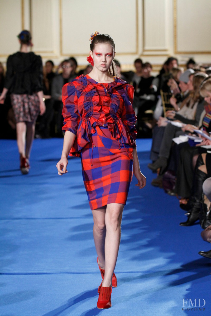 Lindsey Wixson featured in  the Thakoon fashion show for Autumn/Winter 2011