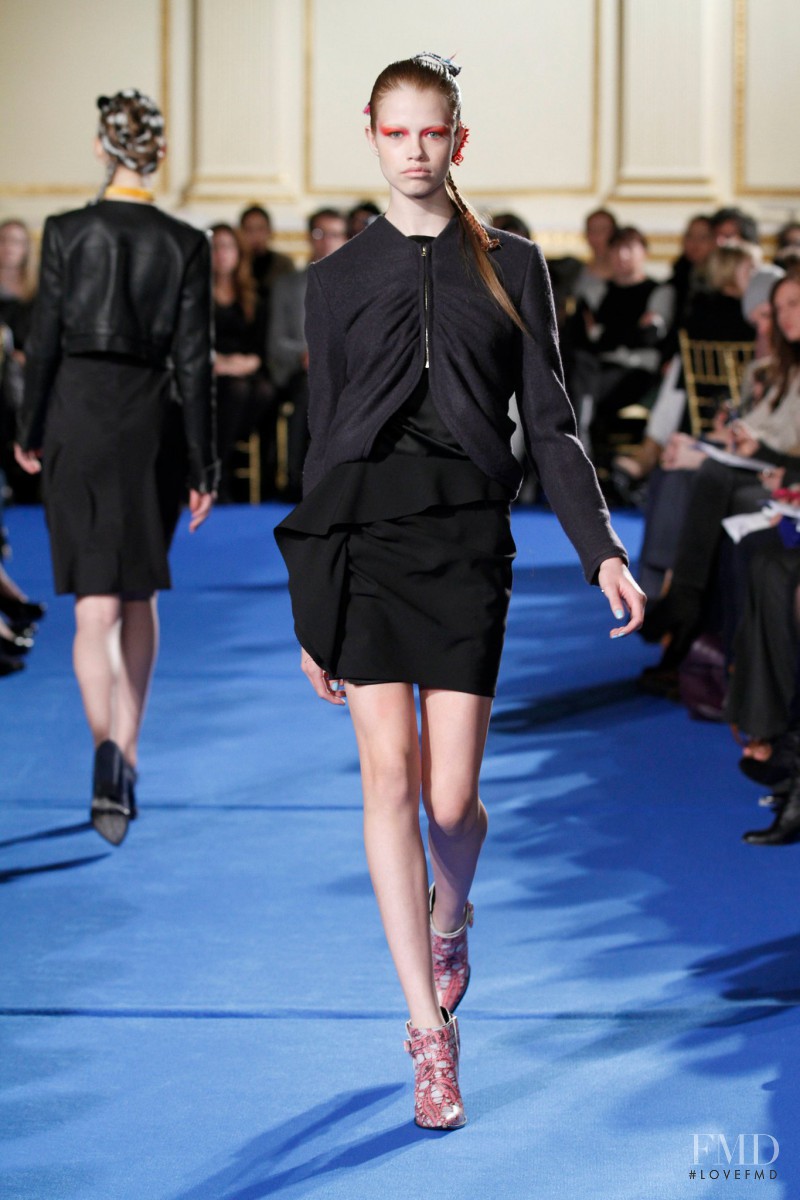 Hailey Clauson featured in  the Thakoon fashion show for Autumn/Winter 2011
