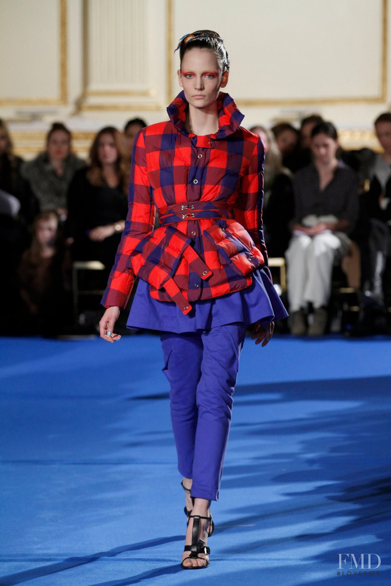 Zuzanna Bijoch featured in  the Thakoon fashion show for Autumn/Winter 2011