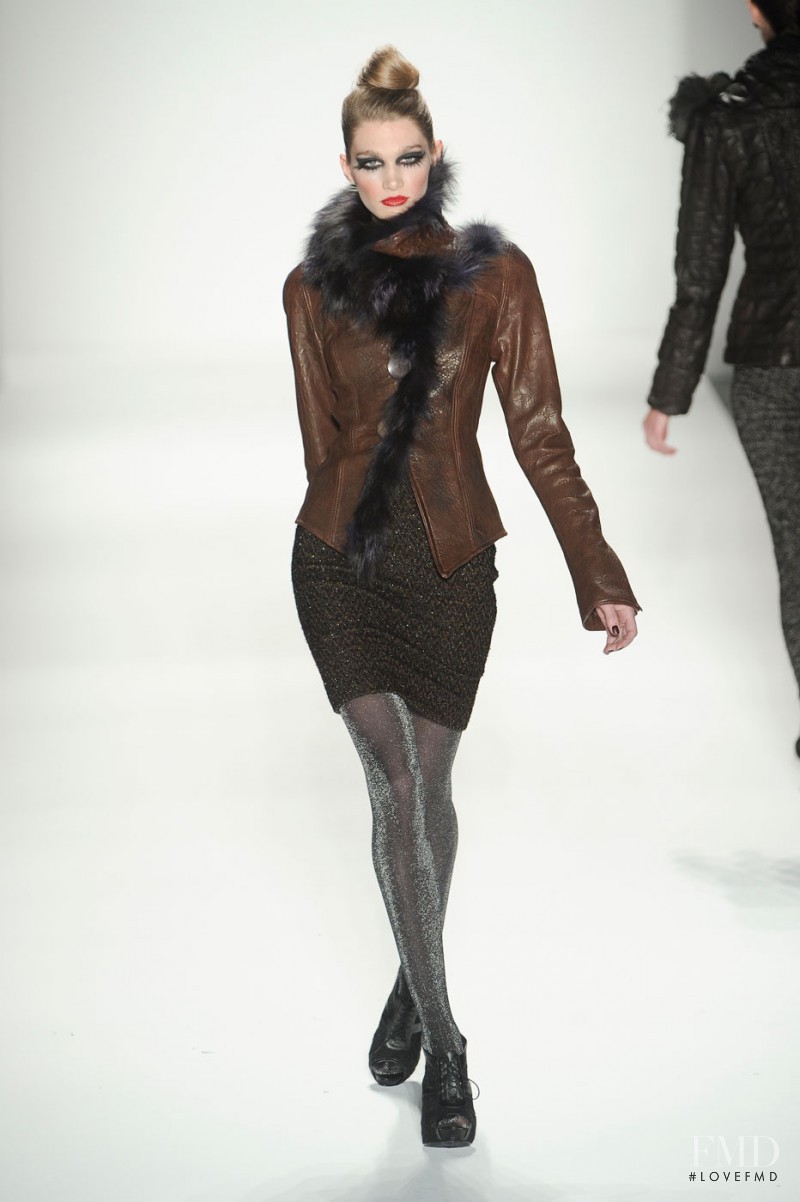 Irina Nikolaeva featured in  the Venexiana fashion show for Autumn/Winter 2011