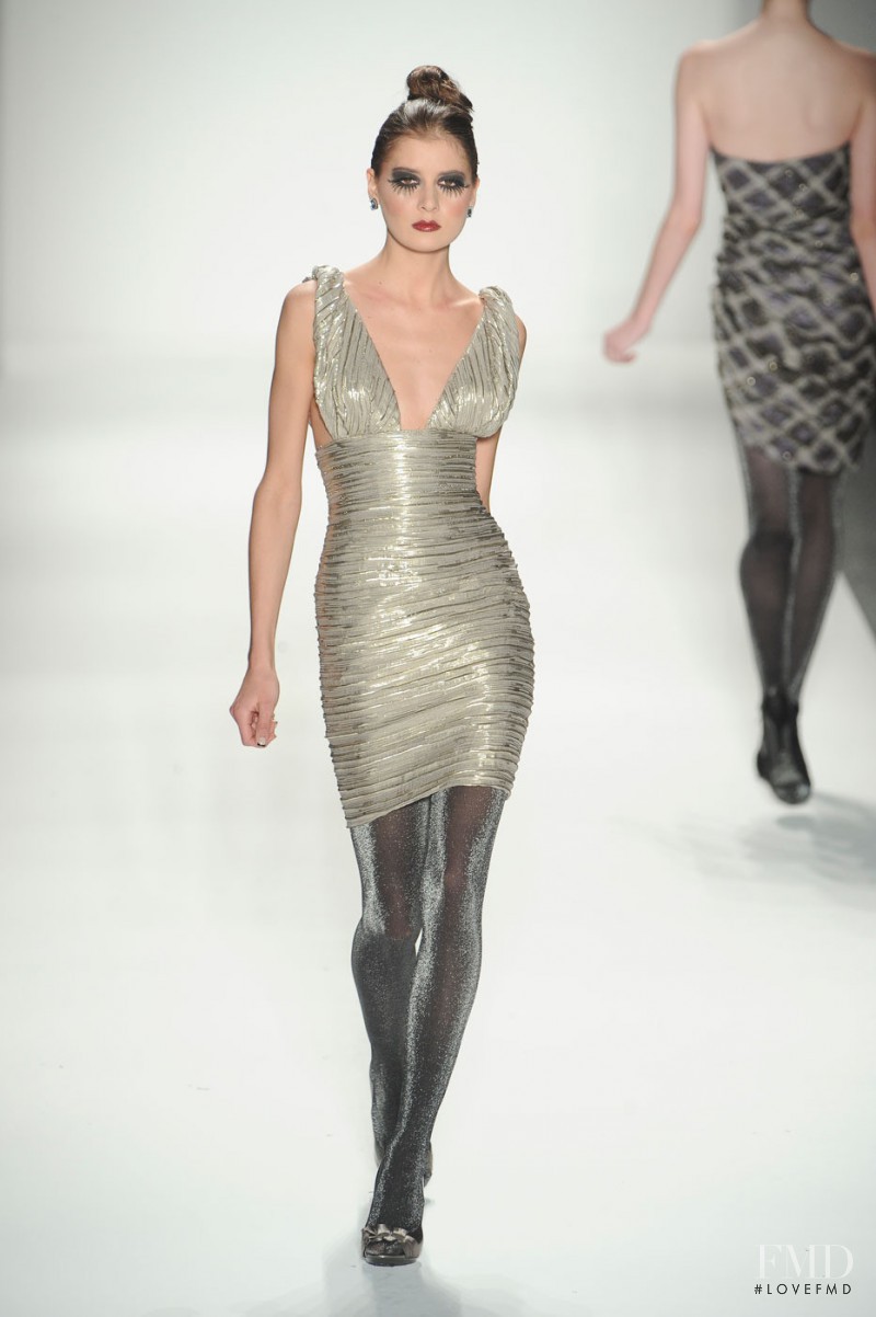 Venexiana fashion show for Autumn/Winter 2011