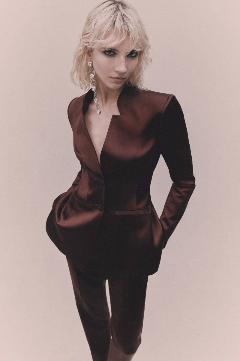 Huishan Zhang lookbook for Pre-Fall 2024