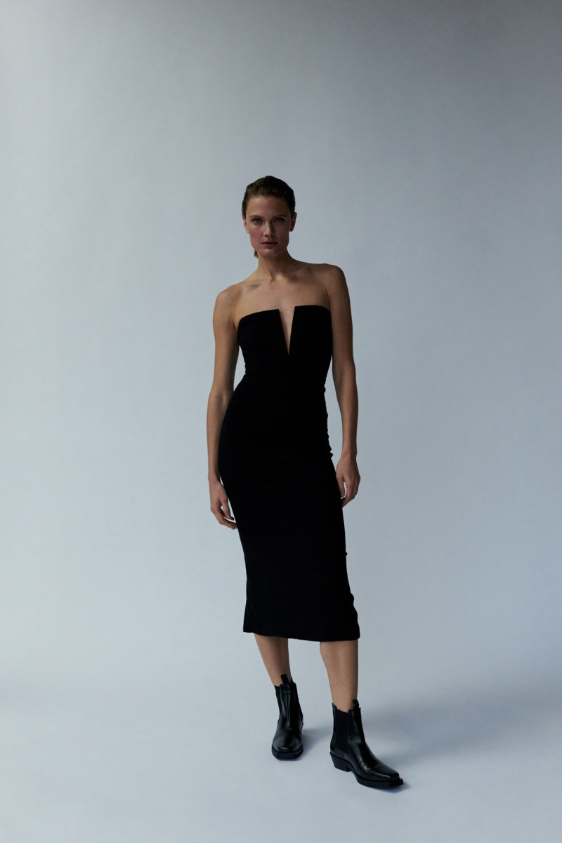 Roland Mouret lookbook for Pre-Fall 2024