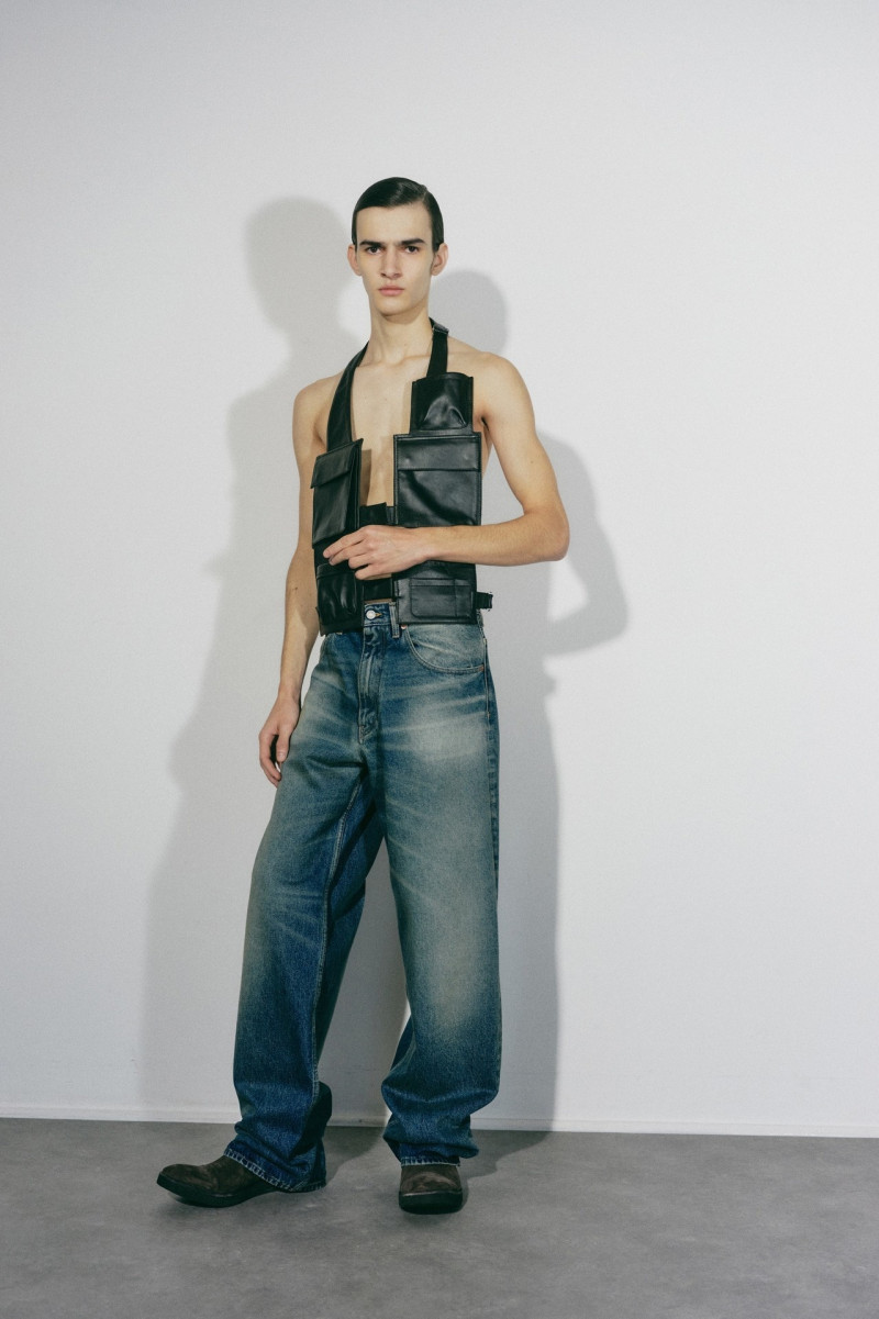 MM6 Maison Martin Margiela lookbook for Pre-Fall 2024