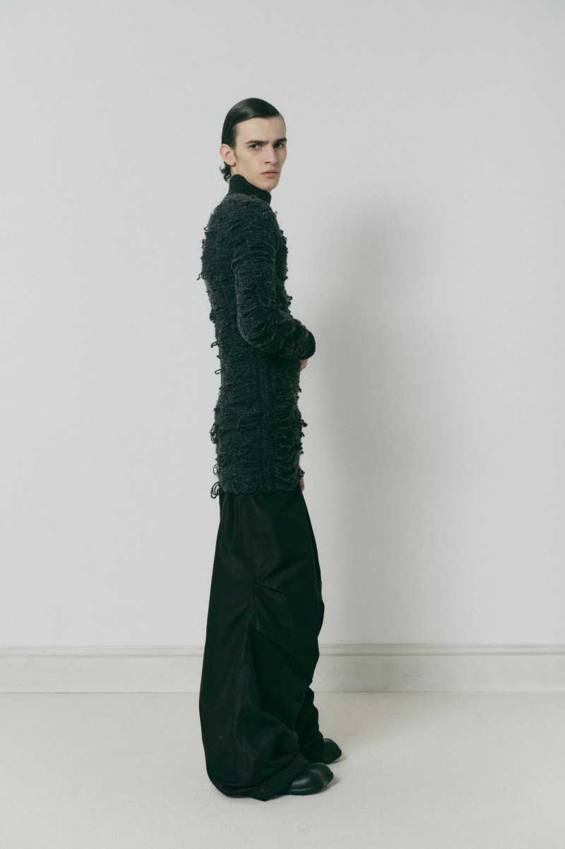 MM6 Maison Martin Margiela lookbook for Pre-Fall 2024