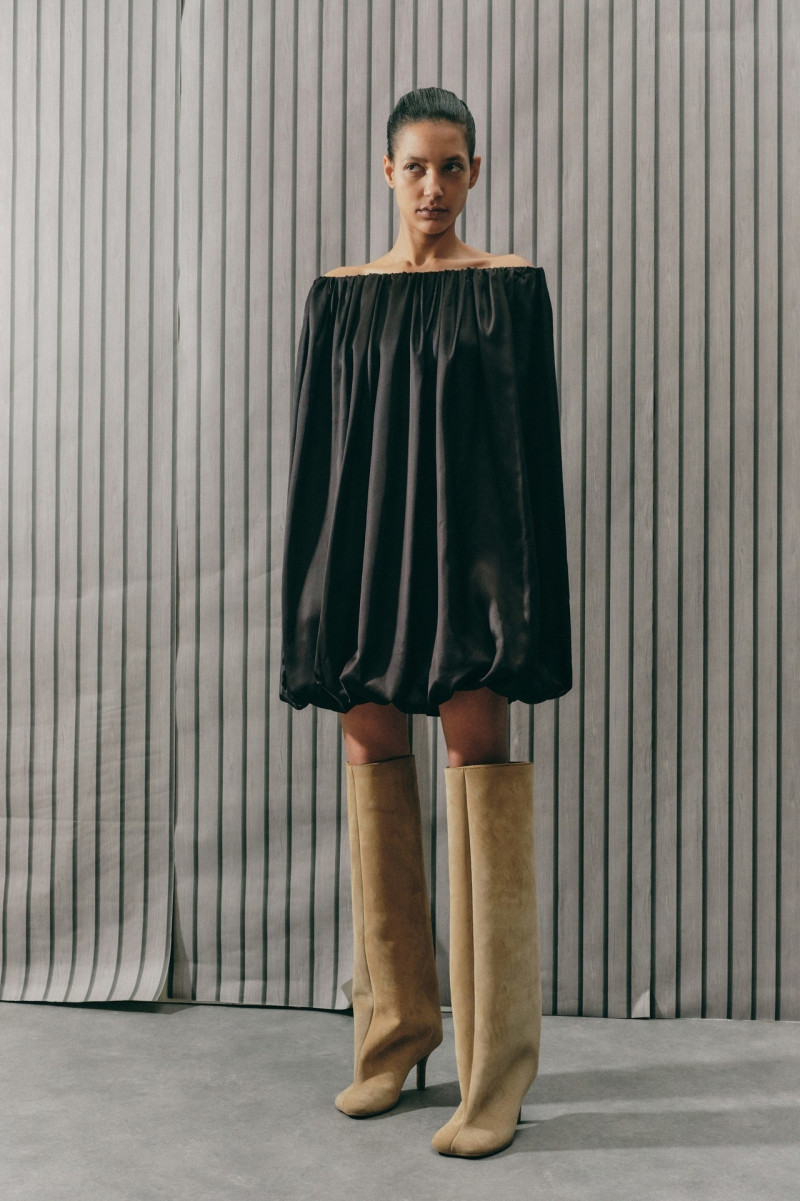 MM6 Maison Martin Margiela lookbook for Pre-Fall 2024