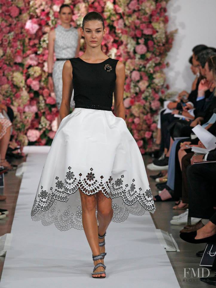 Ophélie Guillermand featured in  the Oscar de la Renta fashion show for Spring/Summer 2015