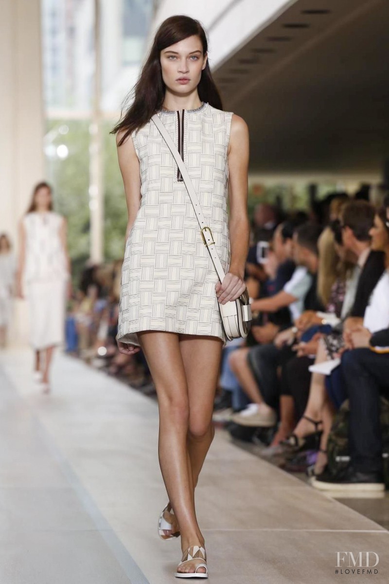 Lieke van Houten featured in  the Tory Burch fashion show for Spring/Summer 2015