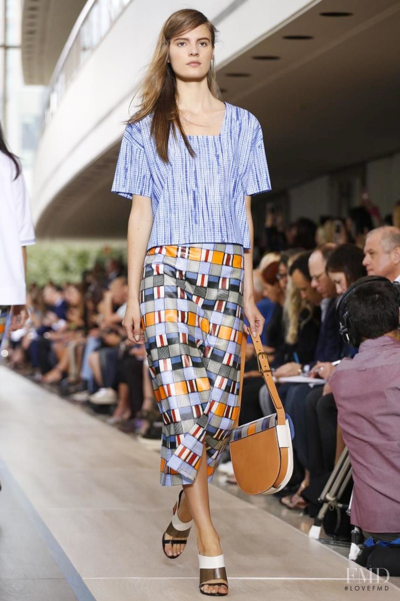 Tilda Lindstam featured in  the Tory Burch fashion show for Spring/Summer 2015