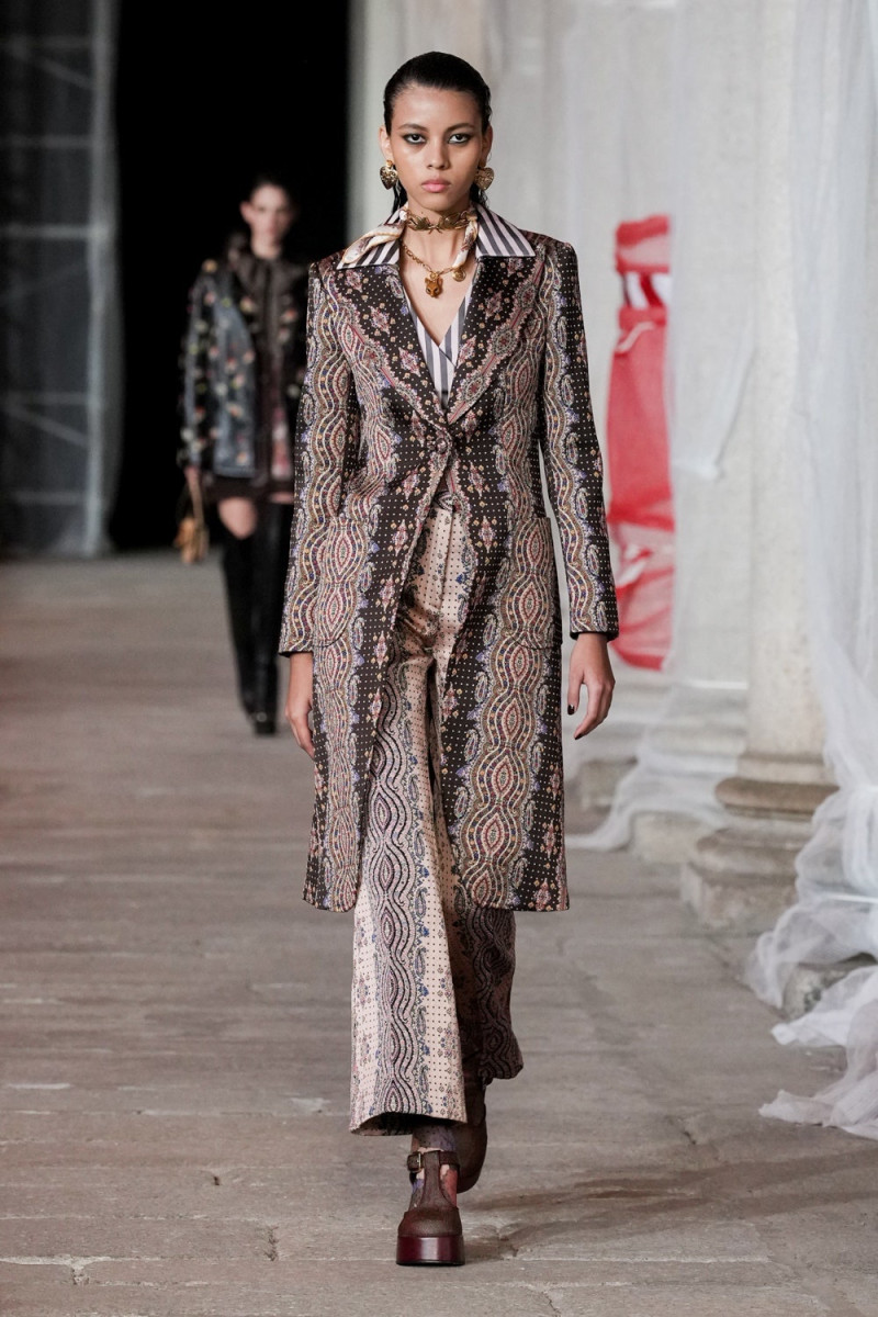 Etro fashion show for Autumn/Winter 2023