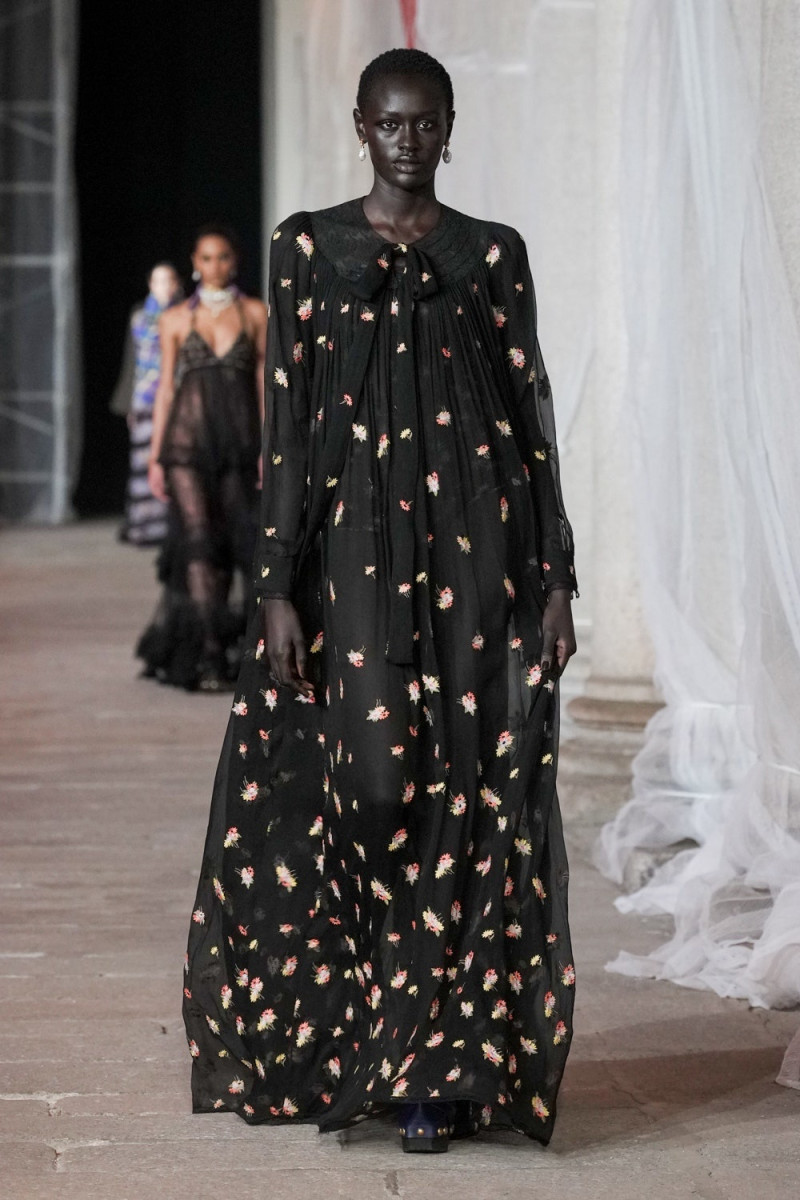 Etro fashion show for Autumn/Winter 2023