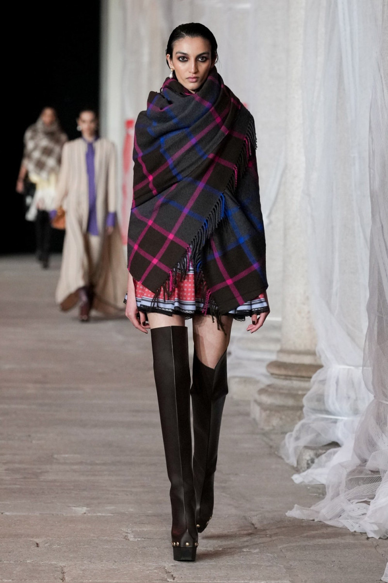 Etro fashion show for Autumn/Winter 2023