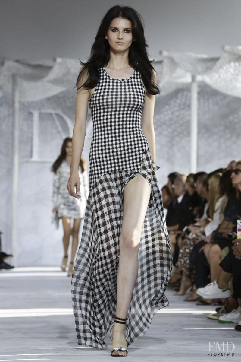 Katlin Aas featured in  the Diane Von Furstenberg fashion show for Spring/Summer 2015