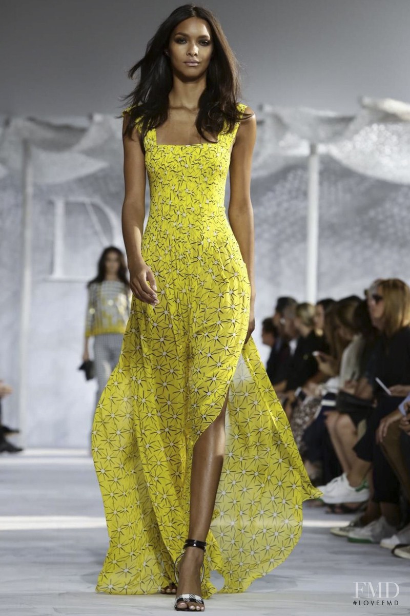 Lais Ribeiro featured in  the Diane Von Furstenberg fashion show for Spring/Summer 2015