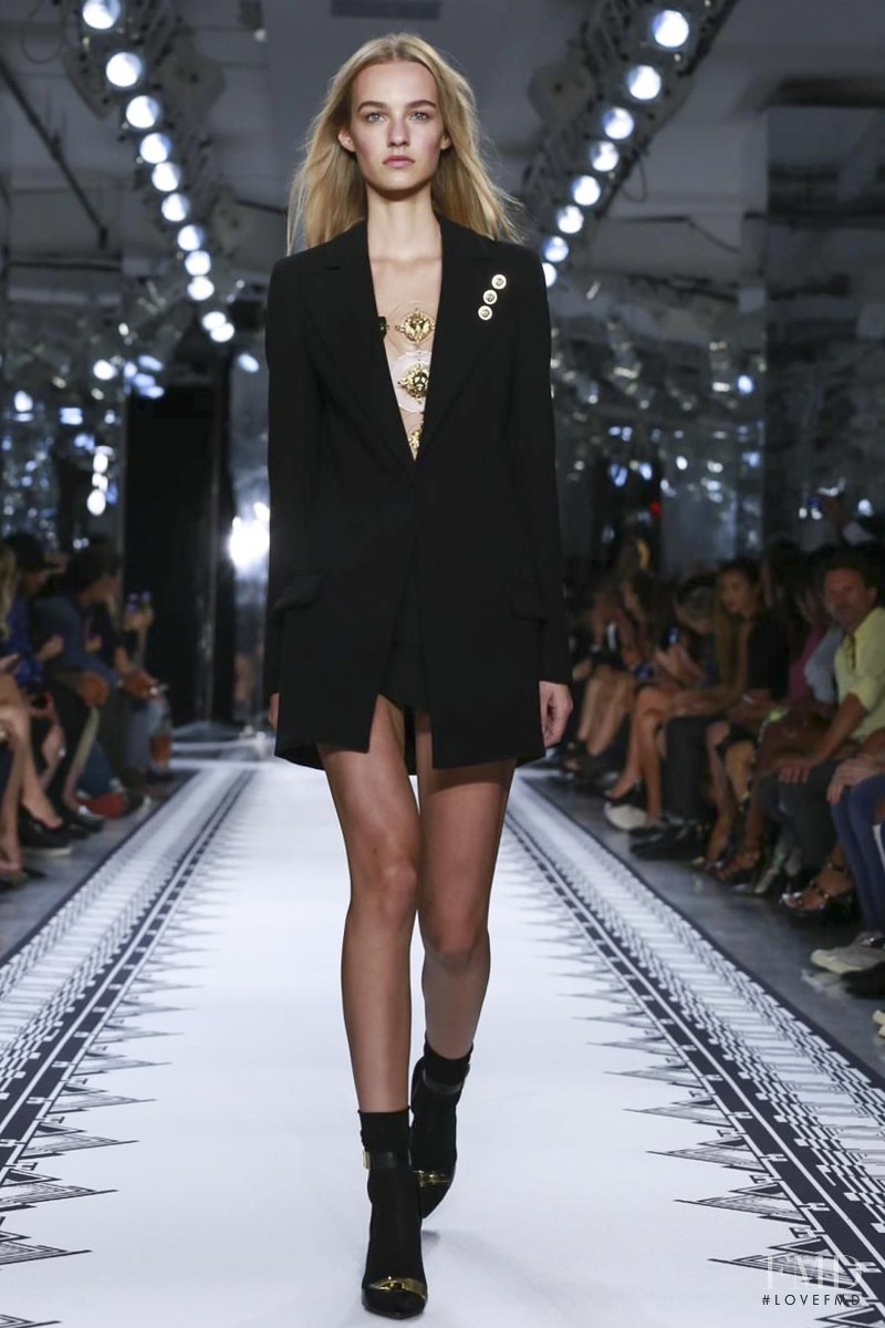 Maartje Verhoef featured in  the Versus fashion show for Spring/Summer 2015