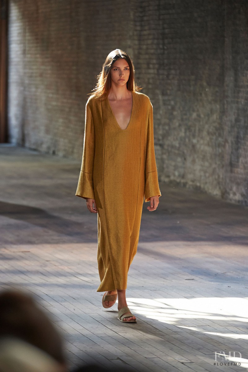 Nakisa Fouladi featured in  the The Row fashion show for Spring/Summer 2015