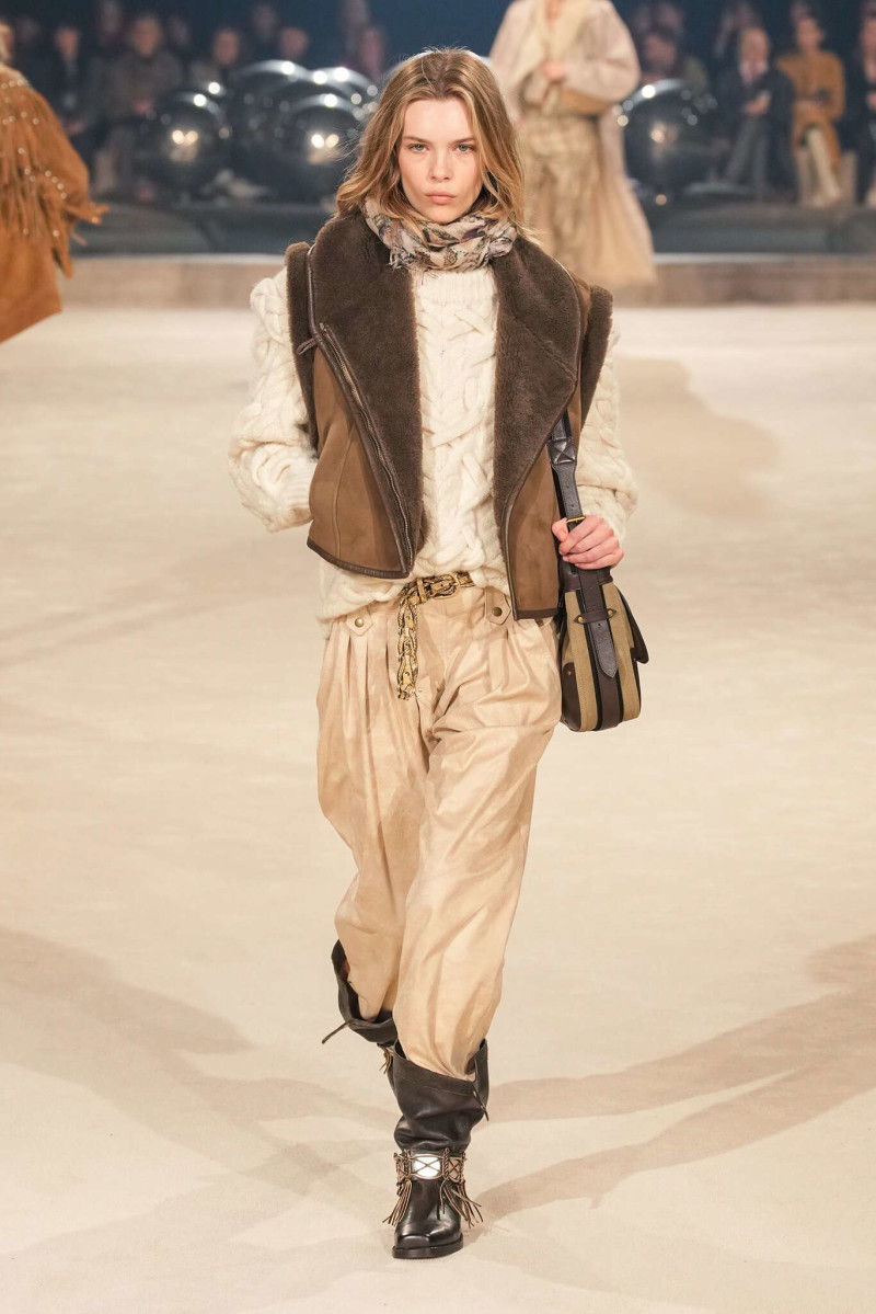 Isabel Marant fashion show for Autumn/Winter 2024