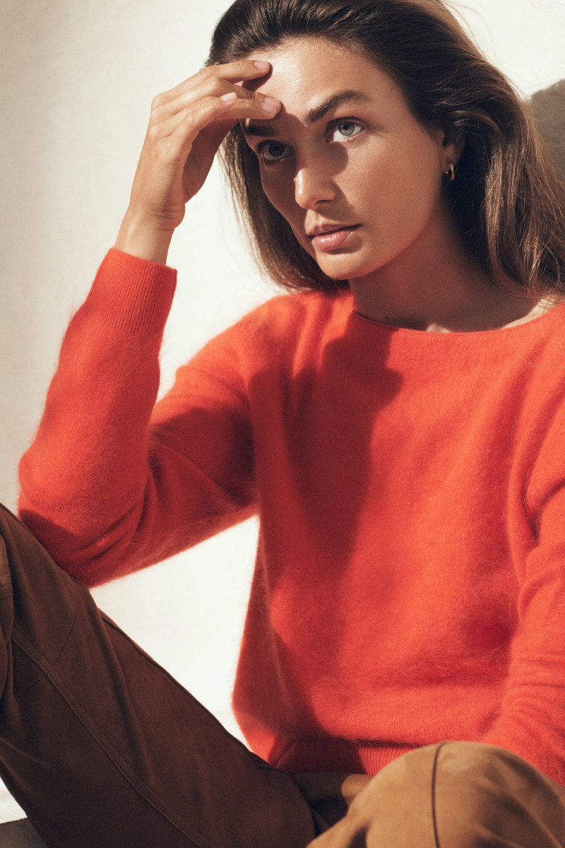 Andreea Diaconu featured in  the Zara Into the Classics  lookbook for Autumn/Winter 2022