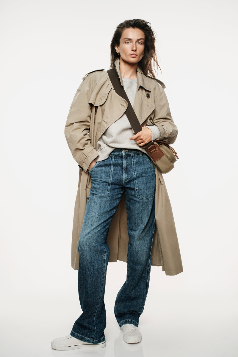 Andreea Diaconu featured in  the Zara Into the Classics  lookbook for Autumn/Winter 2022