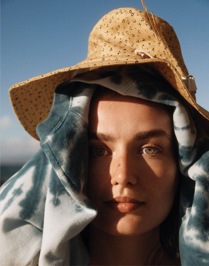 Andreea Diaconu featured in  the Madewell advertisement for Summer 2021