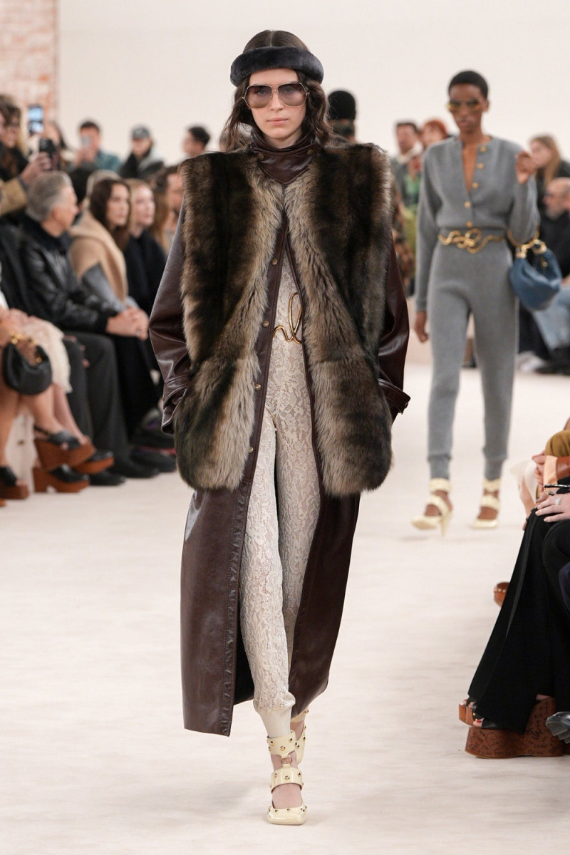 Airida Lopetaite featured in  the Chloe fashion show for Autumn/Winter 2024