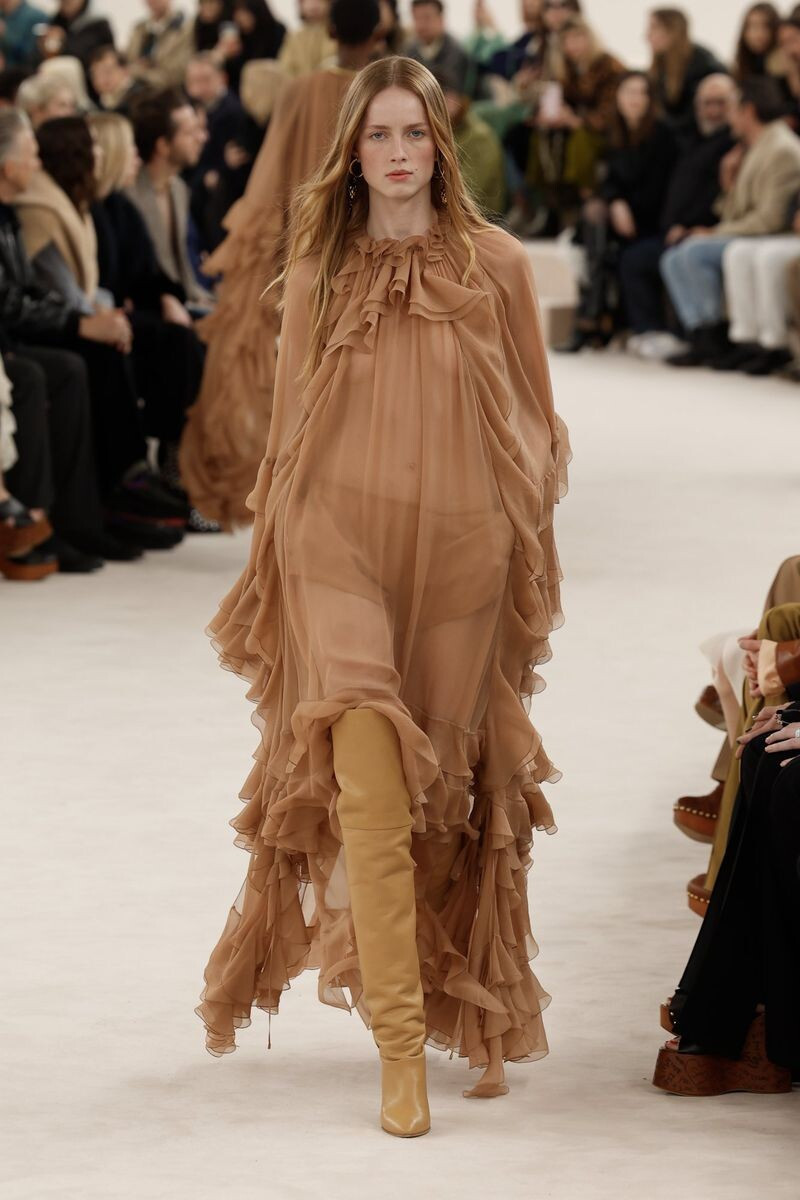 Rianne Van Rompaey featured in  the Chloe fashion show for Autumn/Winter 2024