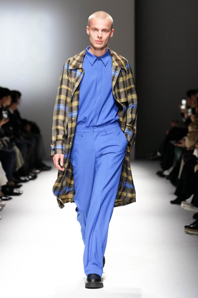 DAKS fashion show for Autumn/Winter 2024