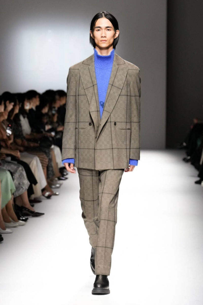 DAKS fashion show for Autumn/Winter 2024