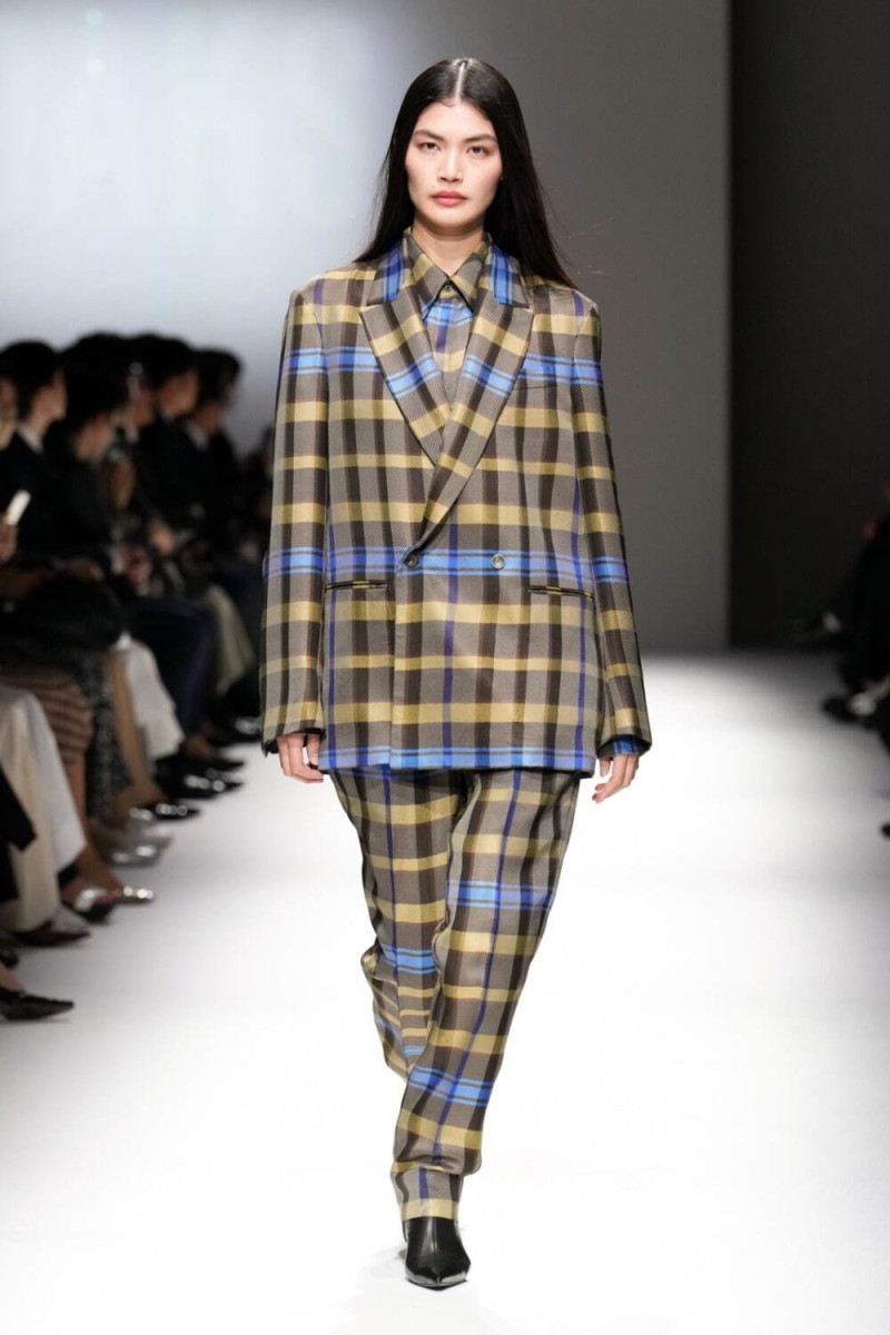 DAKS fashion show for Autumn/Winter 2024