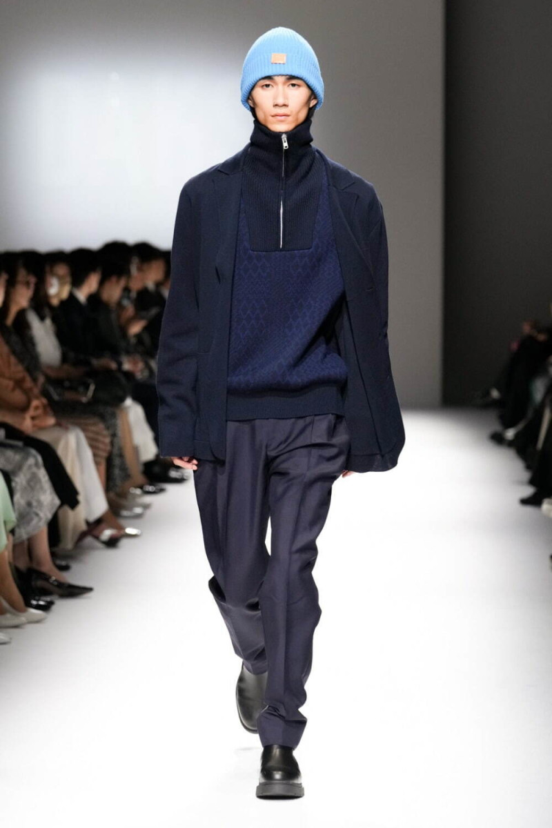 DAKS fashion show for Autumn/Winter 2024