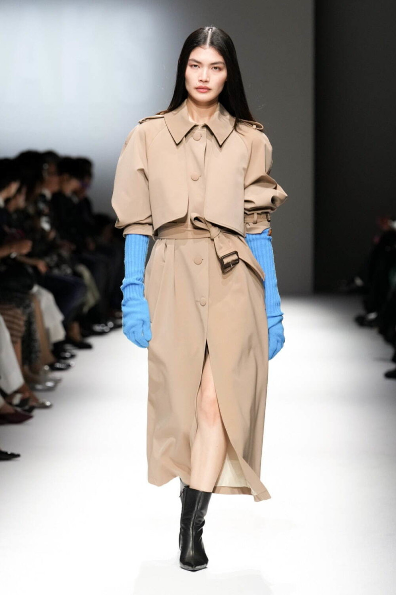 DAKS fashion show for Autumn/Winter 2024