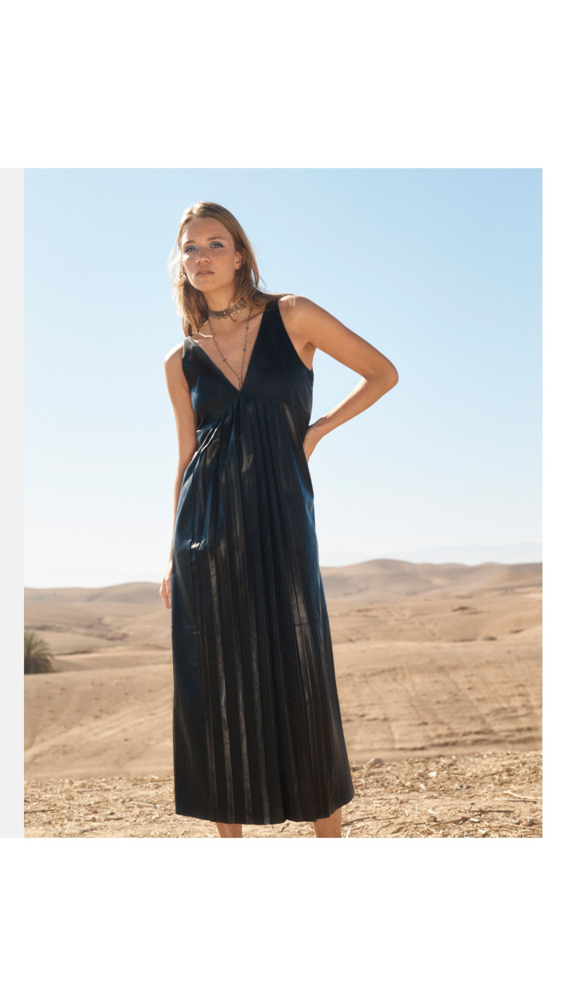 Rebecca Leigh Longendyke featured in  the Massimo Dutti Rebecca Leigh lookbook for Spring/Summer 2022