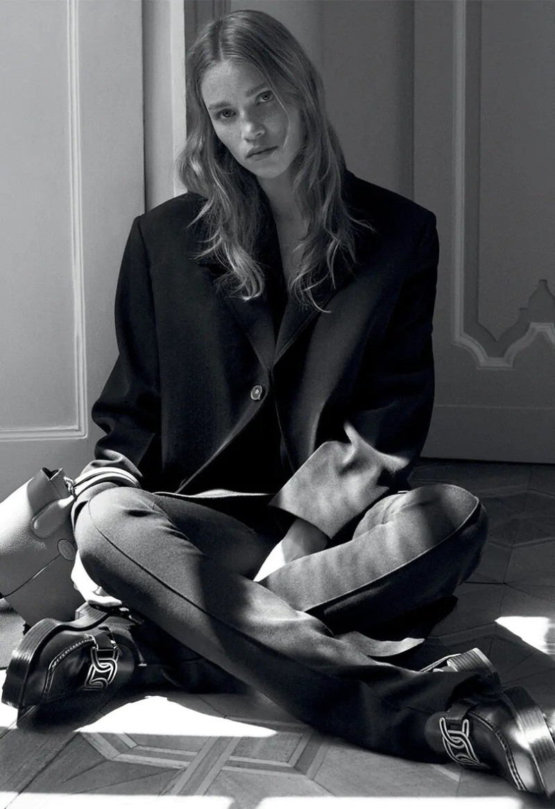 Rebecca Leigh Longendyke featured in  the Tod\'s advertisement for Autumn/Winter 2022