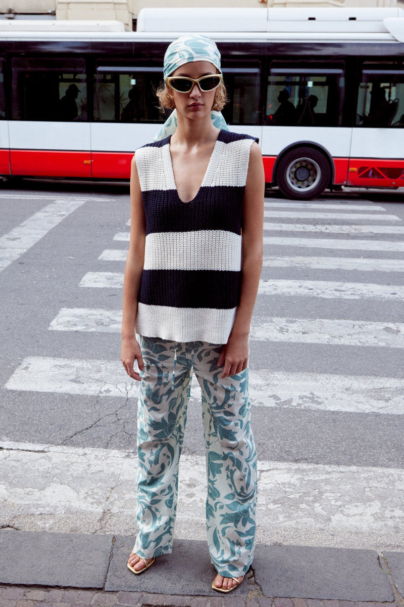 Quinn Elin Mora featured in  the Zara lookbook for Summer 2023
