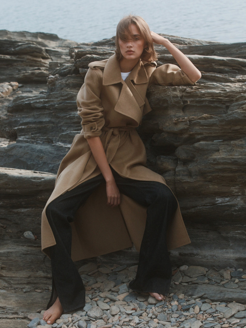 Quinn Elin Mora featured in  the Massimo Dutti La Femme visible lookbook for Autumn/Winter 2022