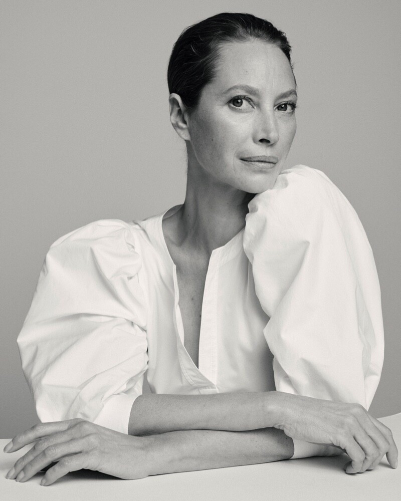 Christy Turlington featured in  the Lafayette 148 New York advertisement for Spring/Summer 2021