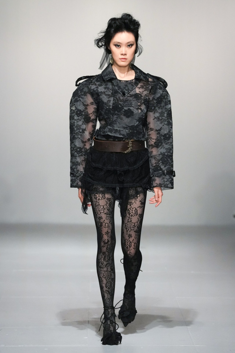 Yuhan Wang fashion show for Autumn/Winter 2024