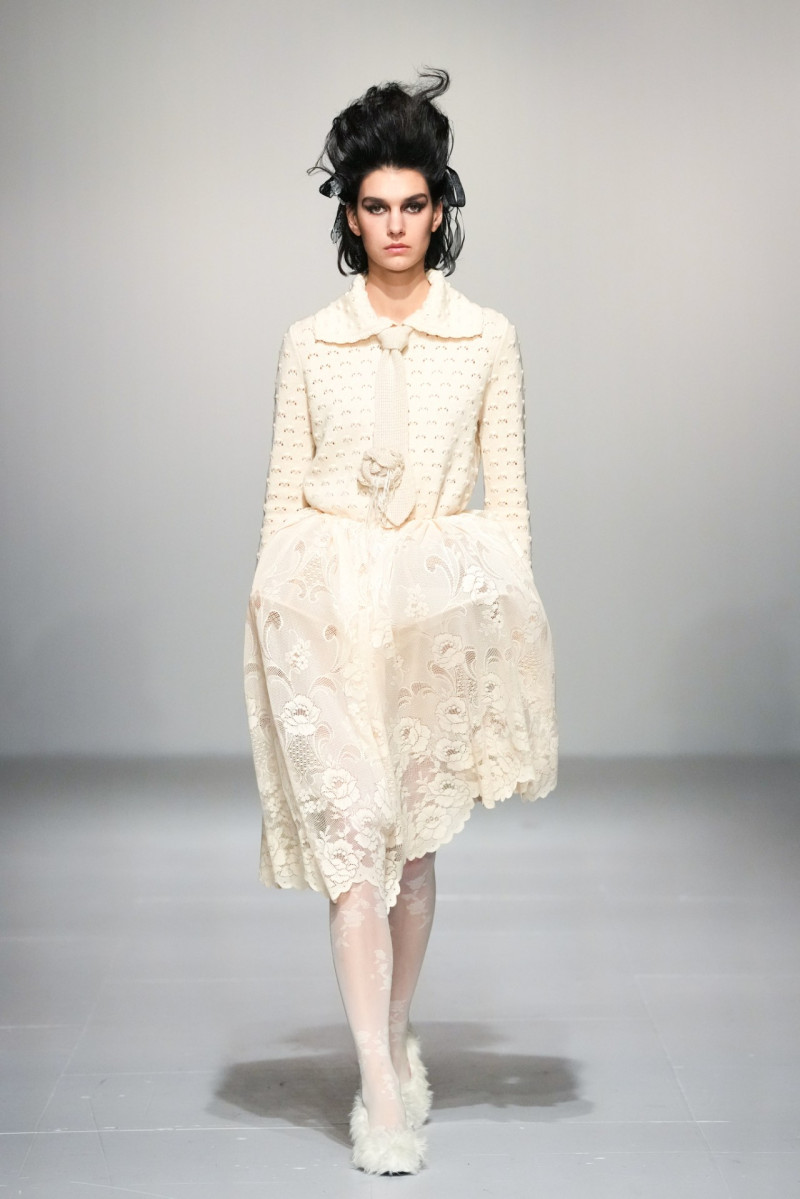 Yuhan Wang fashion show for Autumn/Winter 2024