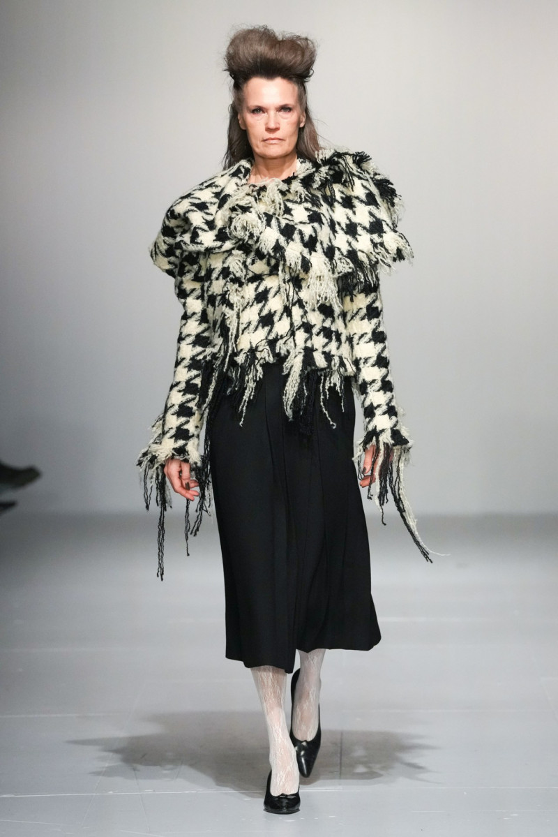 Yuhan Wang fashion show for Autumn/Winter 2024