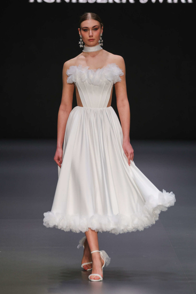 Agnieszka Swiatly fashion show for Spring 2025