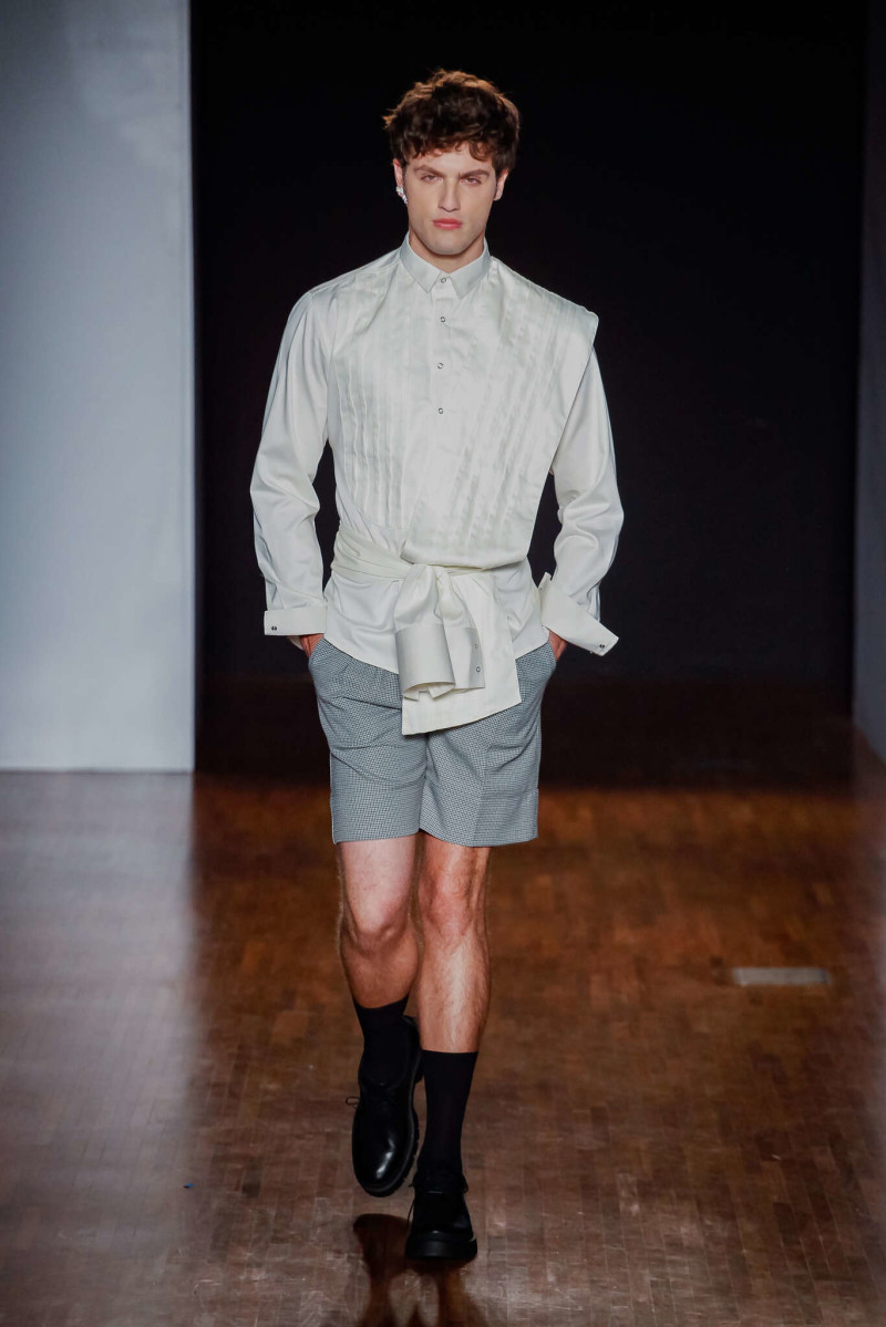 Igor Dadona fashion show for Spring/Summer 2025