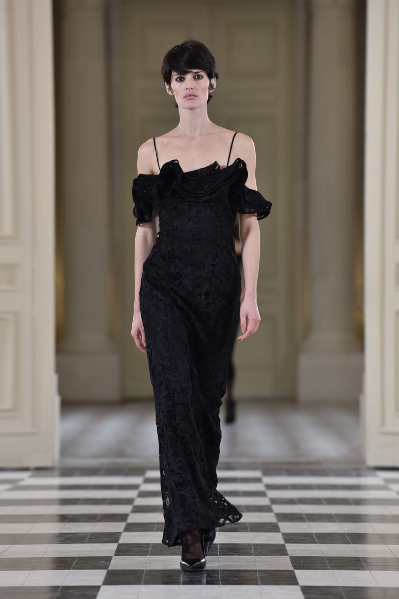 Emanuel Ungaro fashion show for Autumn/Winter 2024