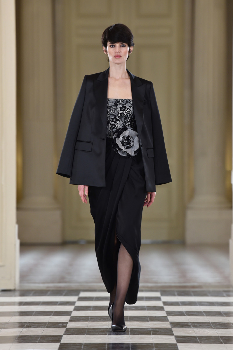 Emanuel Ungaro fashion show for Autumn/Winter 2024