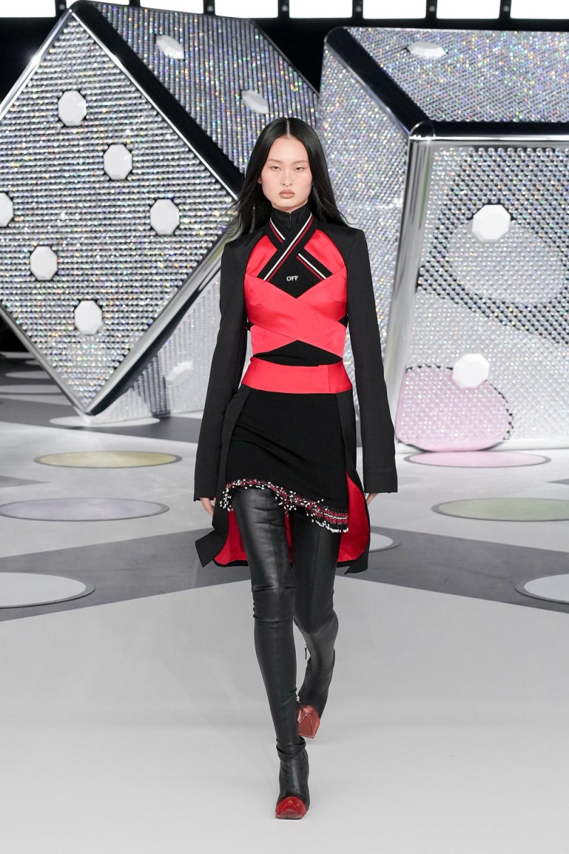 Yutong Gu featured in  the Off-White fashion show for Autumn/Winter 2024