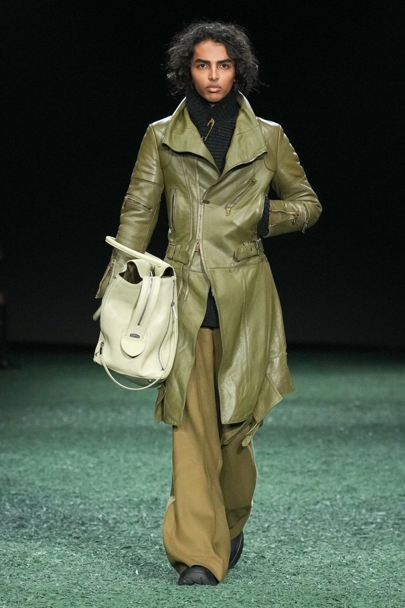 Burberry fashion show for Autumn/Winter 2024